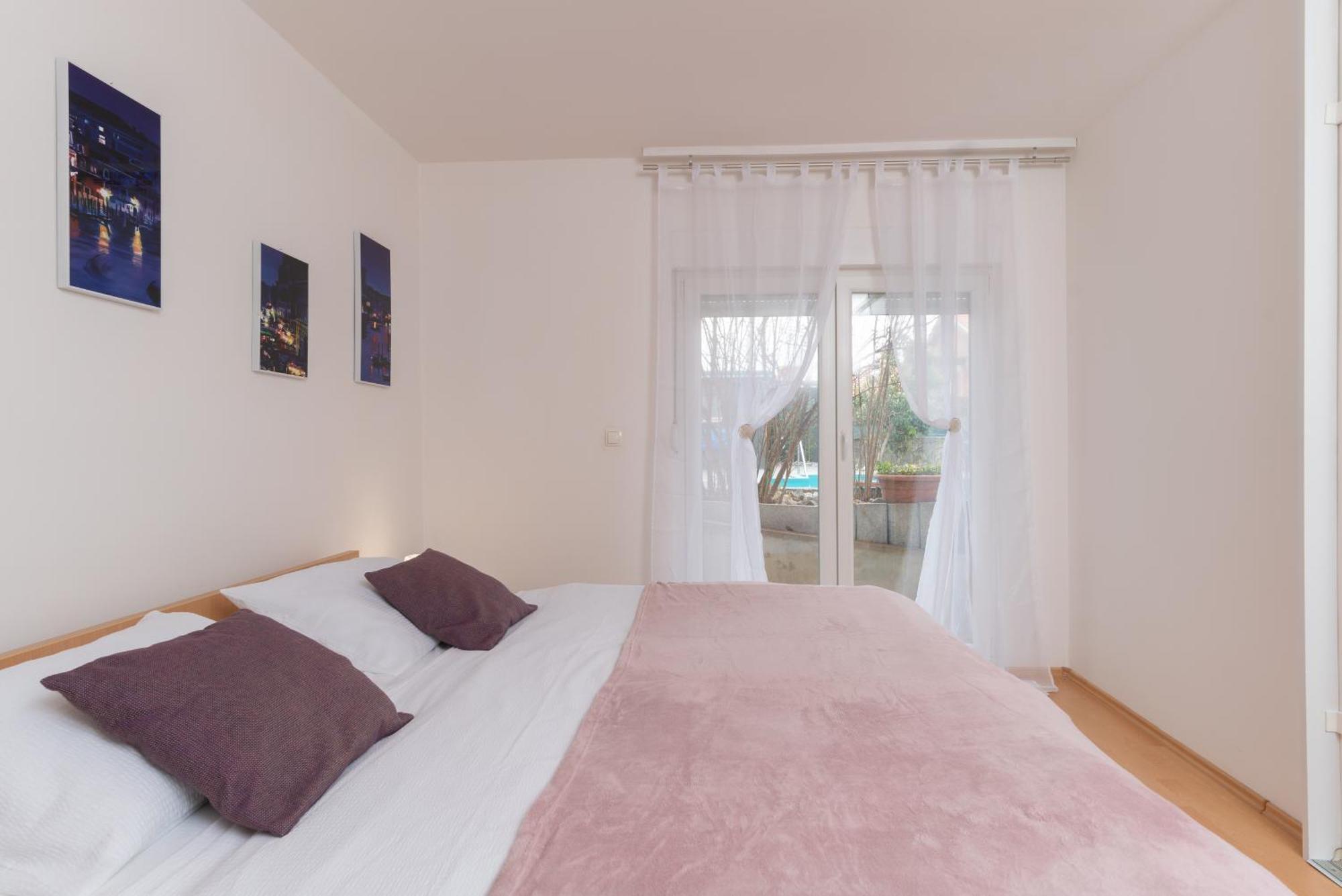 Pure Sky Apartments - With Pool Mostar Luaran gambar